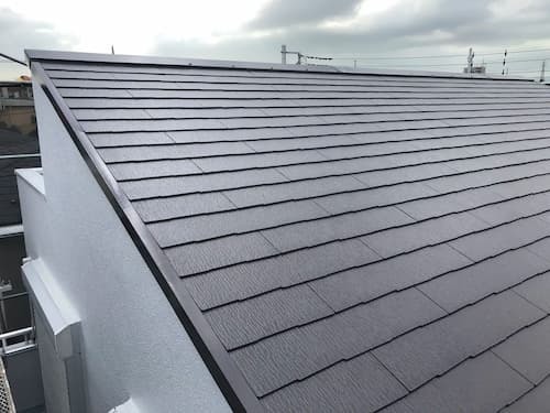 外壁・屋根塗装とベランダ防水のフルメンテナンス事例（総額139万円）：築13年の木造住宅を2週間で徹底補修した施工実績写真